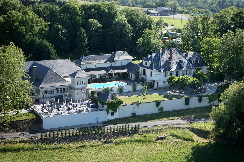 Hotel Les Saints Peres Montagnole Zewnętrze zdjęcie