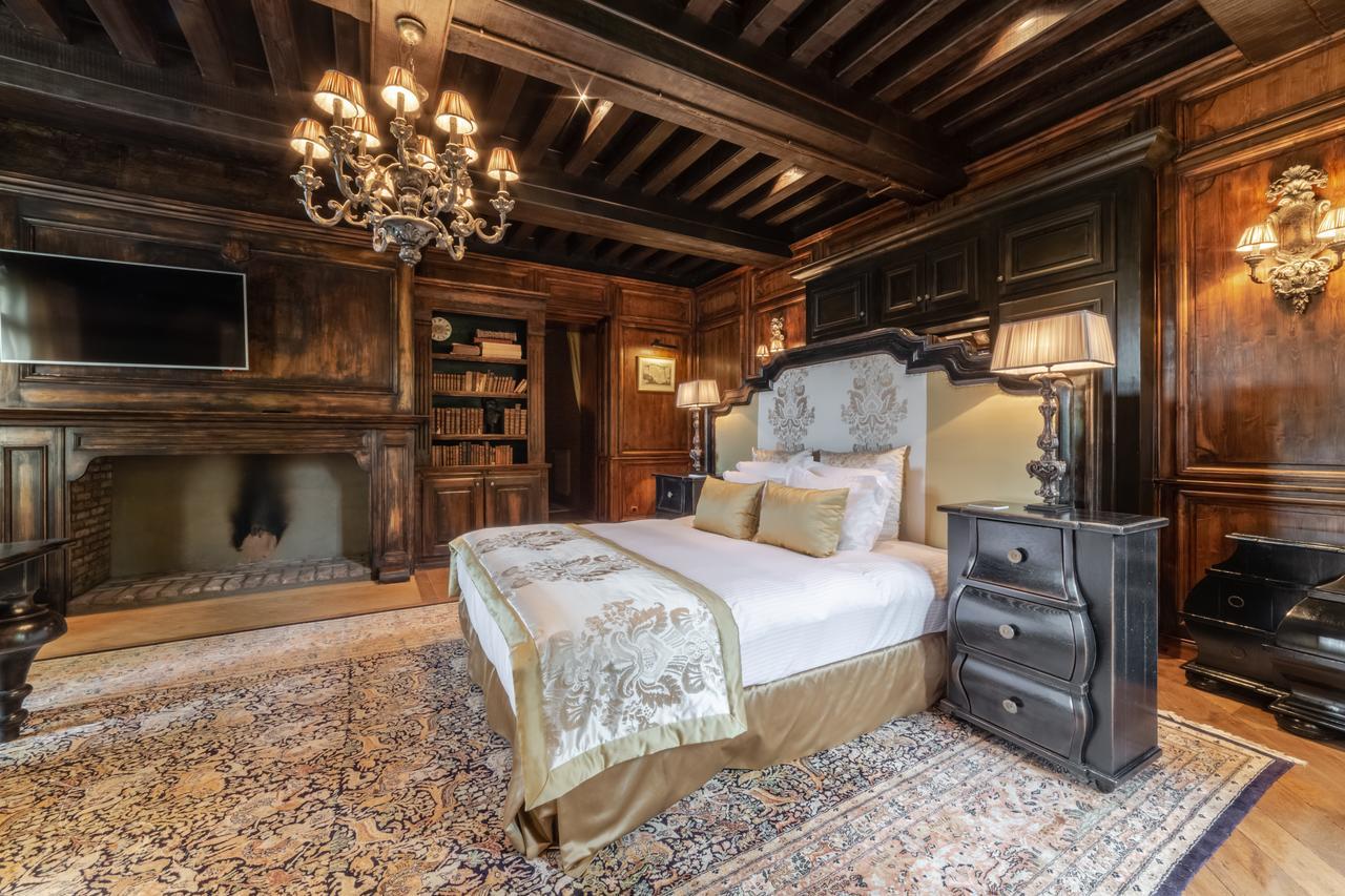 Hotel Les Saints Peres Montagnole Zewnętrze zdjęcie